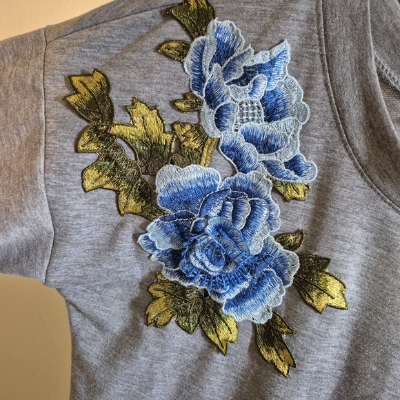 Potter's Pot Gray Dress with Blue Floral Embroidery - Picture 3 of 5